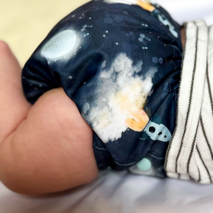 The Nappy Den Doodle - Nappy Wrap - Rocketman